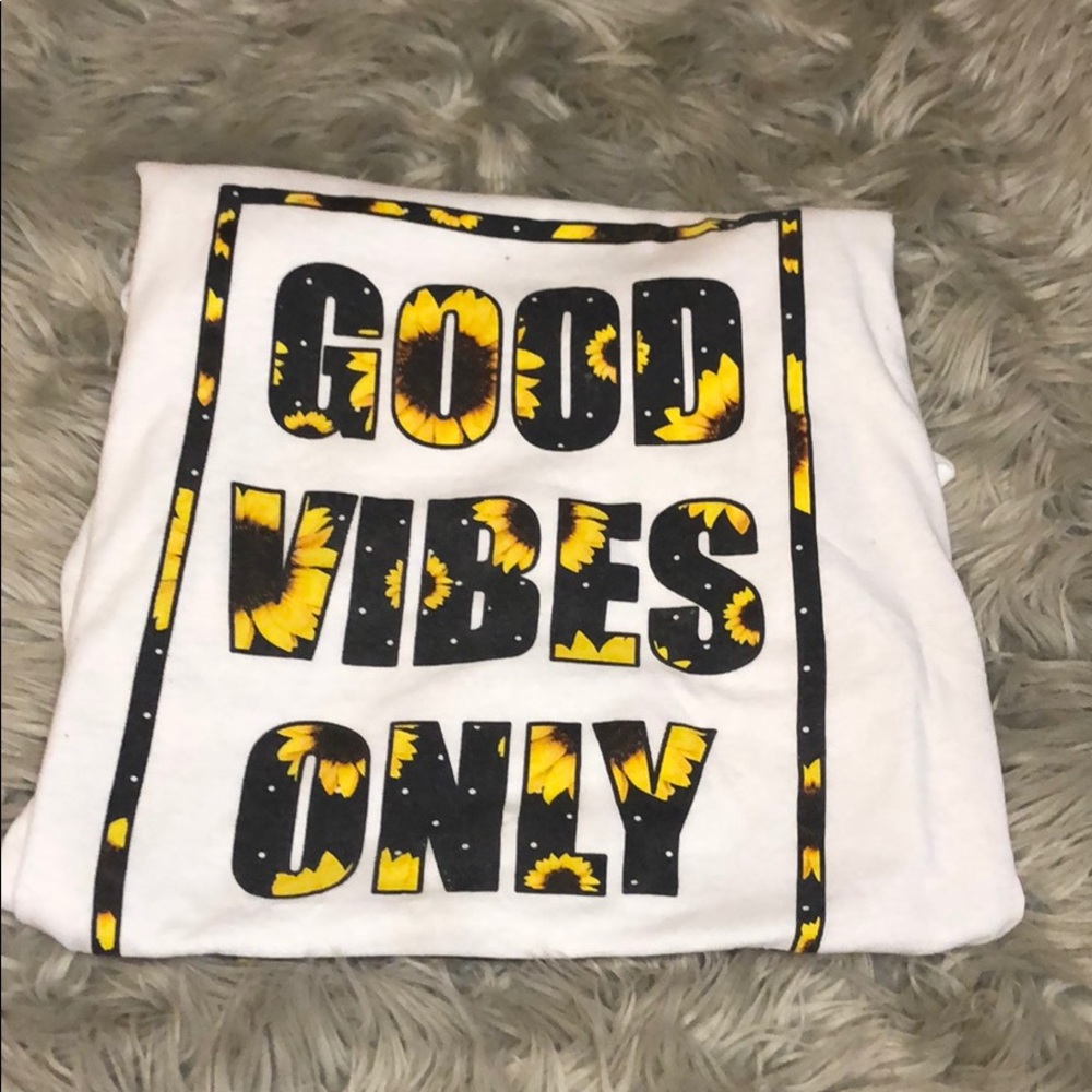 Graphic tee